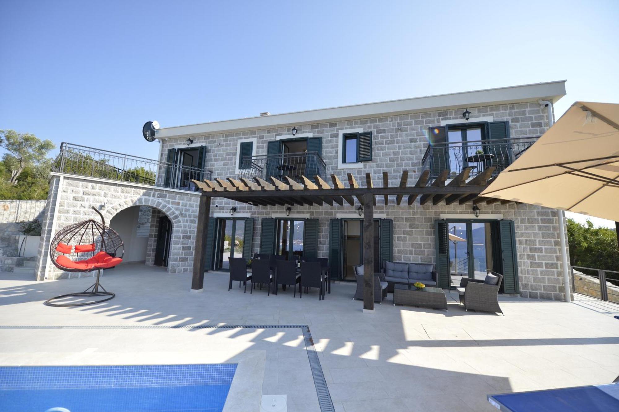 Villa Vista Azzurra Tivat Eksteriør billede