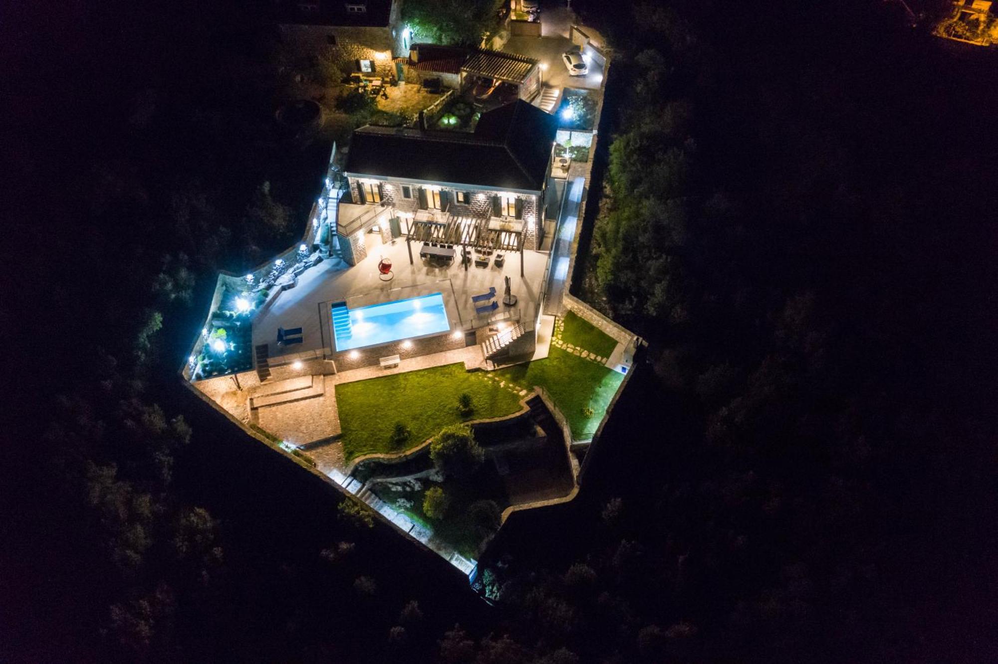 Villa Vista Azzurra Tivat Eksteriør billede